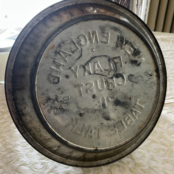 Vintage New England Table Talk Metal Pie Pan - Picture 2 of 4